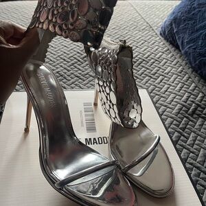 Steve Madden Metallic Silver Heels